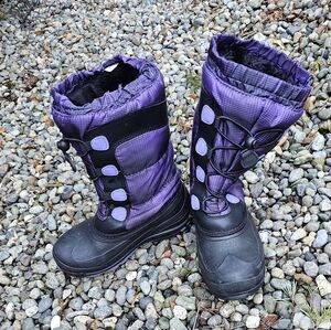 Kamik (4) Big Kid's Purple & Black Ombre Plaid Snow/Rain Boot, faux fur lining.